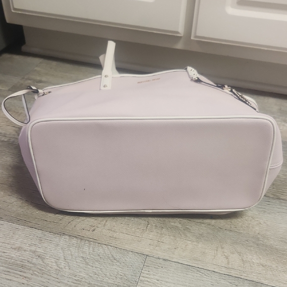 Michael Kors Blush and Cream Tote - Picture 4 of 13